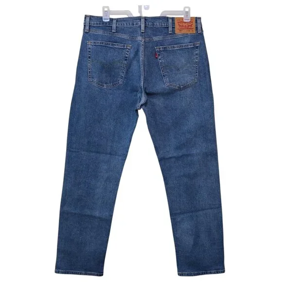 Levi's Men's 505 Jean Regular Fit Straight Leg Stretch Sizes 38x32, 40x30, 42x32 - Picture 2 of 12